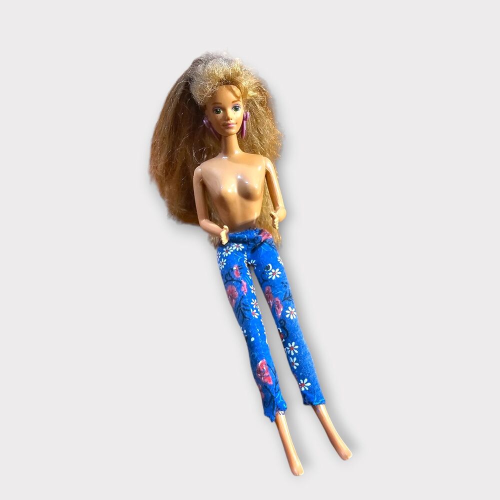 Vtg Midge Barbie Doll